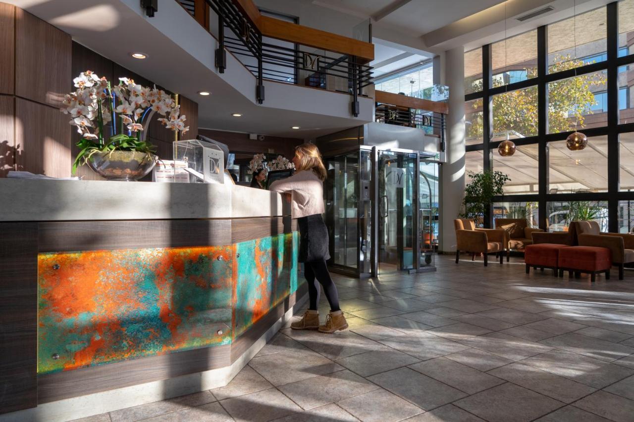 Hotel Diego De Velazquez Santiago Kültér fotó