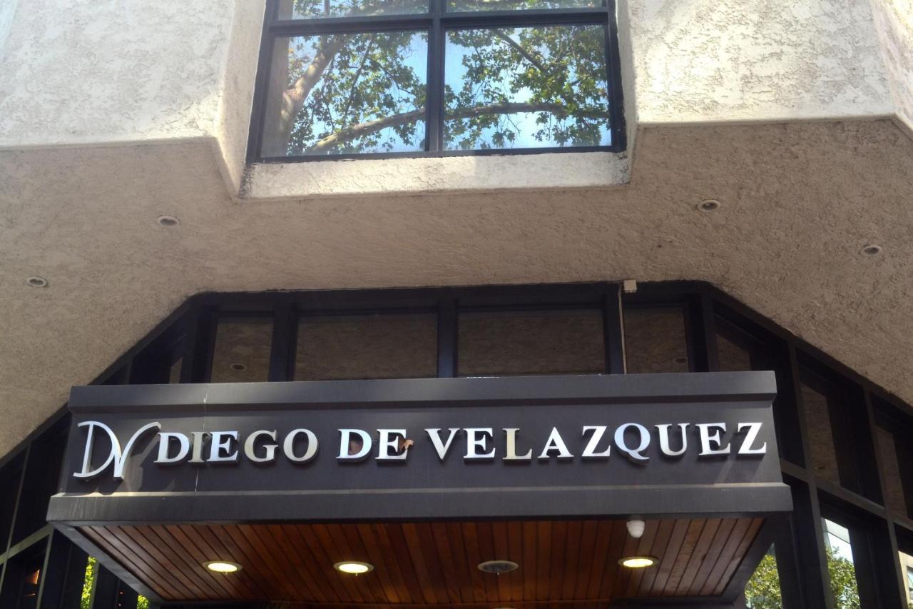 Hotel Diego De Velazquez Santiago Kültér fotó