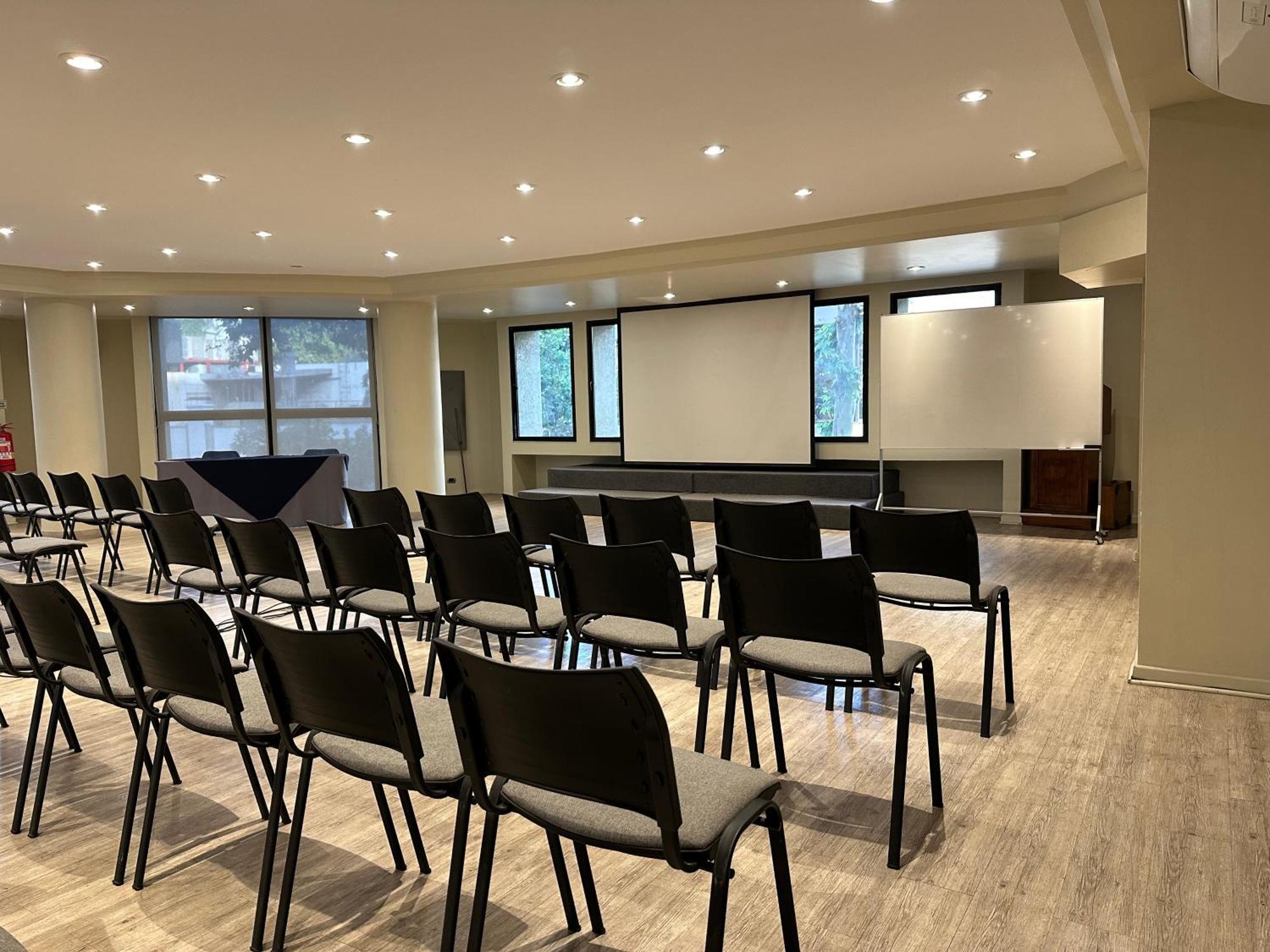 Hotel Diego De Velazquez Santiago Kültér fotó