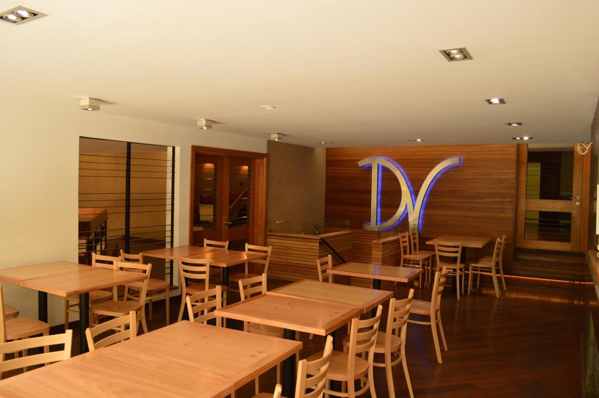 Hotel Diego De Velazquez Santiago Kültér fotó