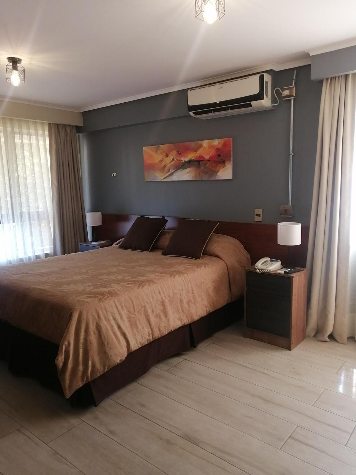 Hotel Diego De Velazquez Santiago Kültér fotó